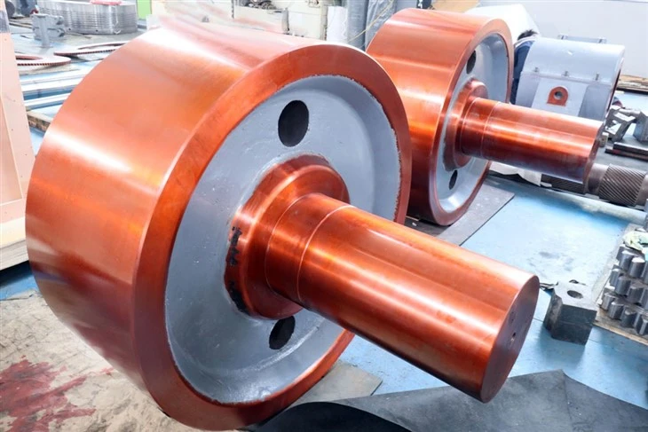 Support Roller For A Rotary Kiln
