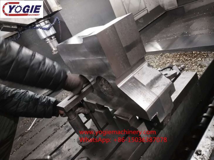 210×820 Flat Bracket Base For Metallurgical Equipment