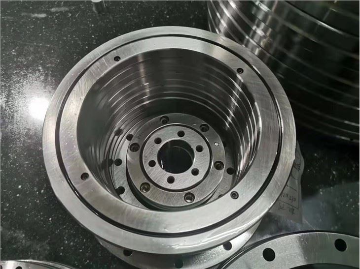 Crossed Roller Bearing RE Series