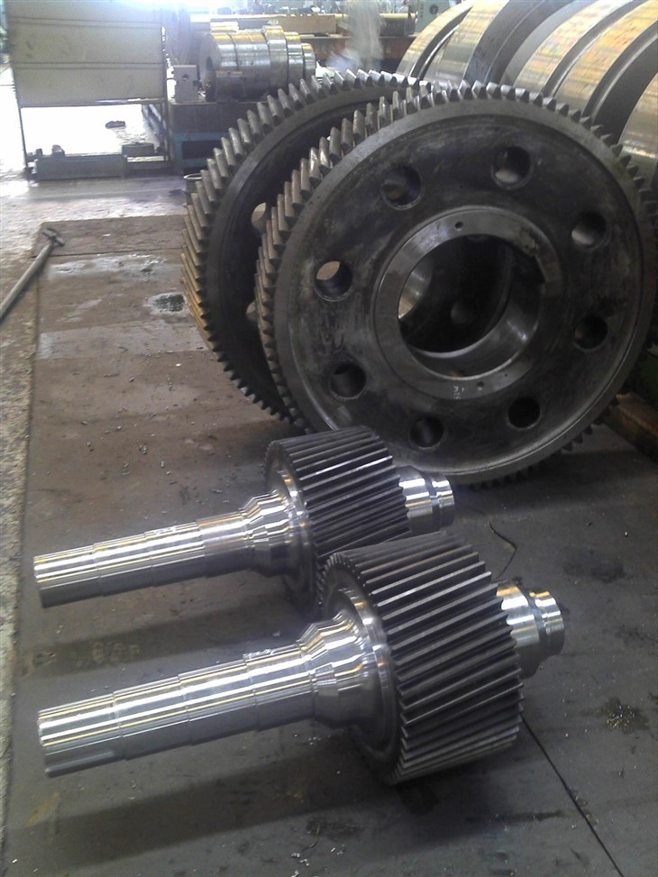 Helical Pinion Shaft